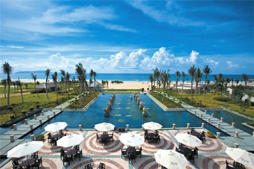 牛小嗨新式融合快餐